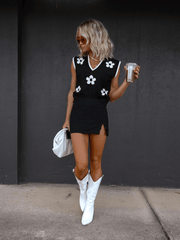 SUMMER DAISY KNIT TANK - BLACK