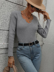 SCALLOP KNIT TOP - GREY