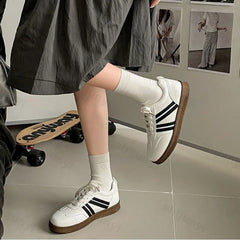 Retro Design Low Top Thick Soled Casual Sports Shoes
