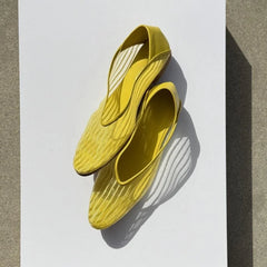 trendy retro pointed-toe net fabric flat shoes in a single style