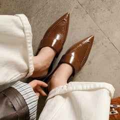 Retro Pointed Toe Flats Loafers Shoes Patent Leather Casual Walking Shoes Designer