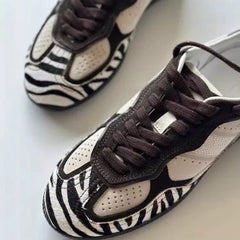 Zebra Stripes Flats Sports Shoes Leather Patchwork Breathable Sneakers Casual Lace Up Comfort Running Shoe