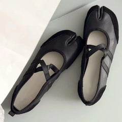Split-Toe Casual Ballet Flats Shoes Pu Leather Cross Band Mary Janes Shoes Streetwear Elegant Loafers