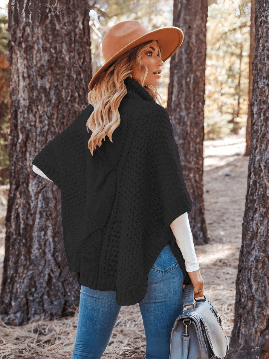 Milligan Oversized Turtleneck Sweater - Black