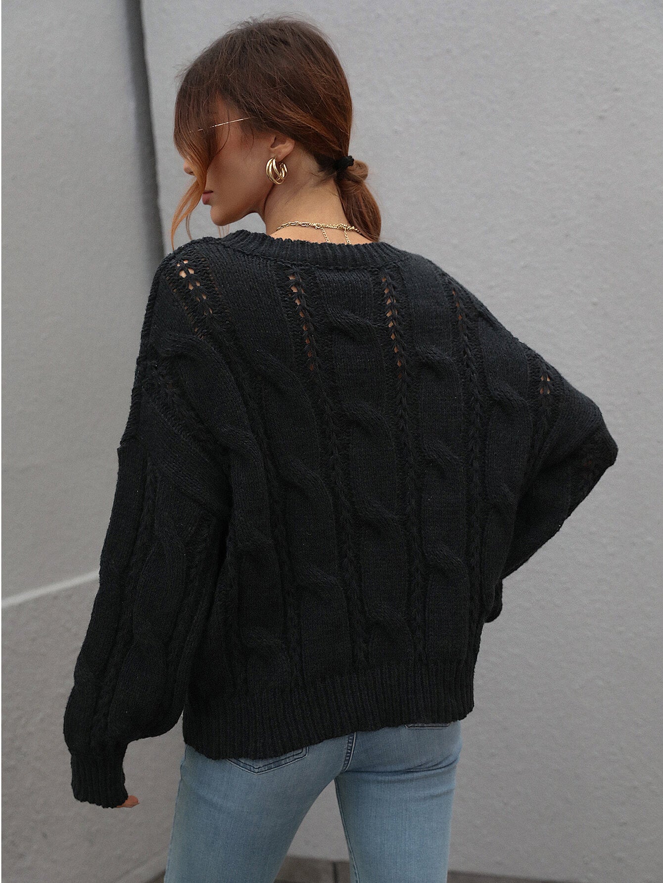 ZINNY KNIT SWEATER - BLACK