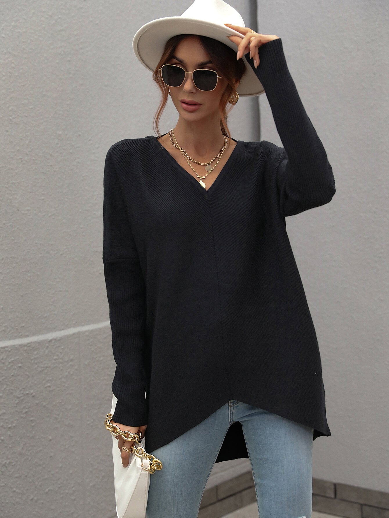 CLIA KNIT SWEATER - BLACK