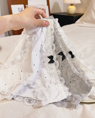 Casual Breathable Solid Lace Comfortable Middle Waist Triangle Dots Panties
