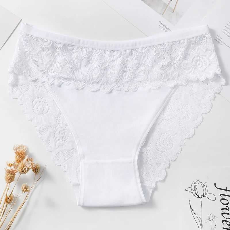 Casual Lace Cotton Patchwork Solid Color Floral Three PCS Set Panties
