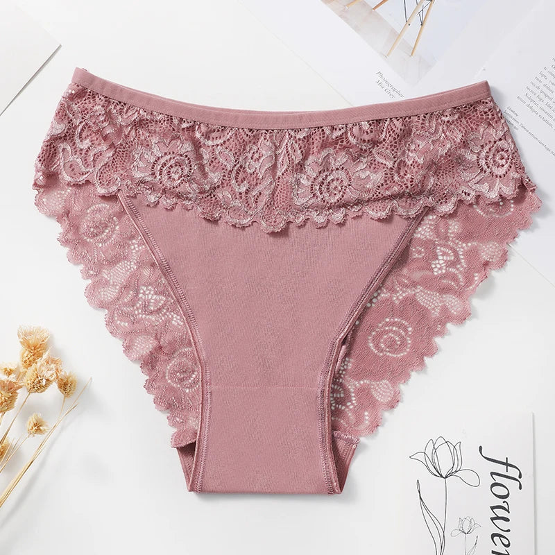 Casual Lace Cotton Patchwork Solid Color Floral Three PCS Set Panties