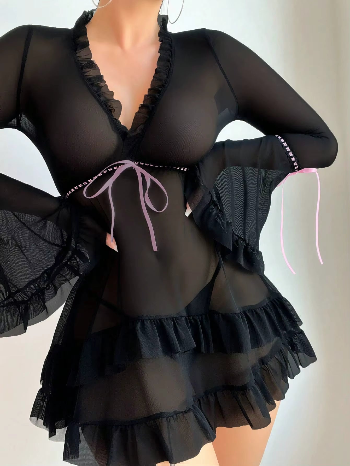 Casual Ruffles Flare Sleeve Frill Trim Deep-V Neck Short Mini Dresses