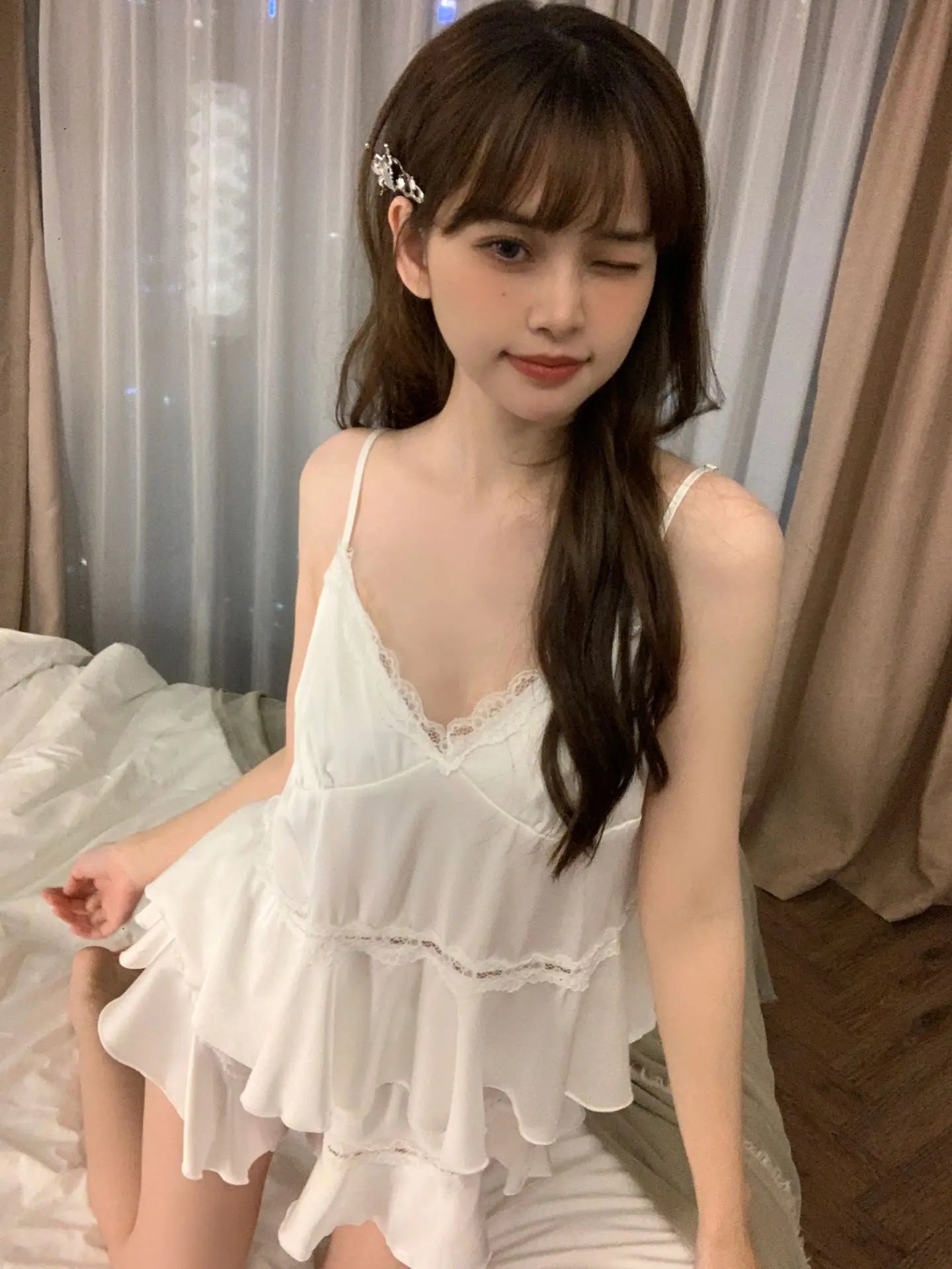 Casual Strap Top And Loose Satin Shorts V-Neck Sleepwear