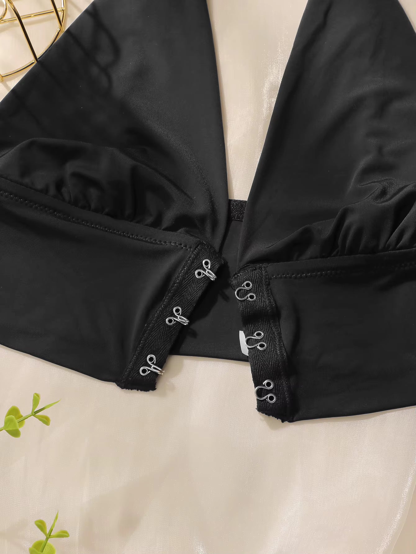 Front Closure Deep V Wireless Push Up Lingerie Halter Brassiere No Steel Ring Bra
