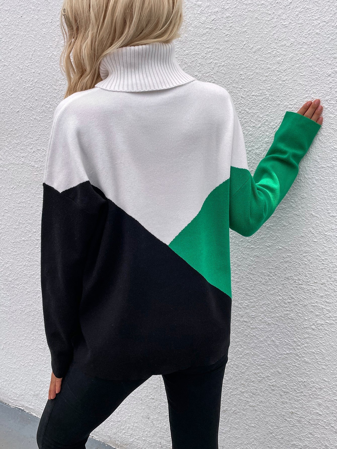 DULCIE Green Color Block Turtleneck Knit Sweater