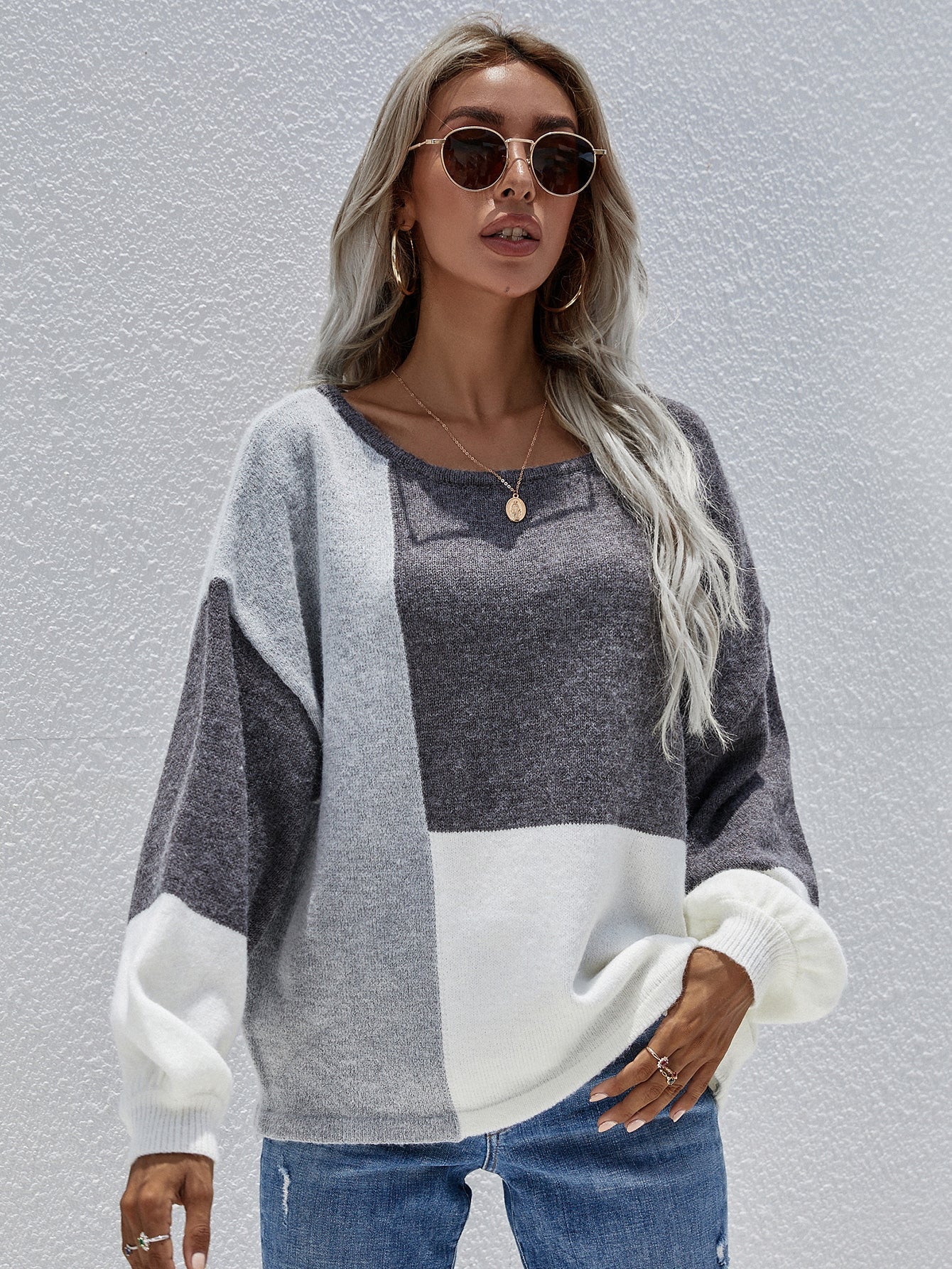 Color Block Pattern Knit Sweater - Grey