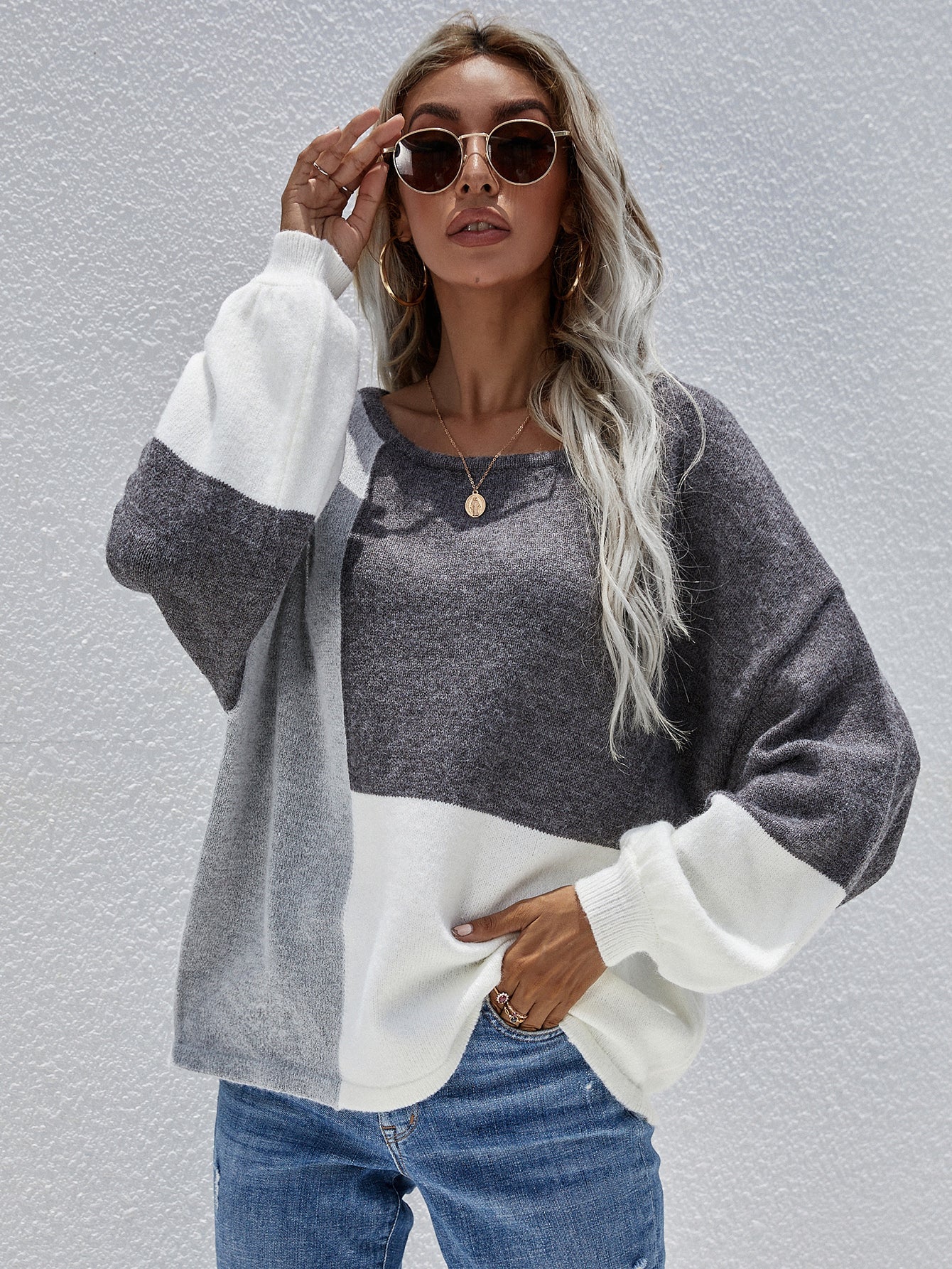 Color Block Pattern Knit Sweater - Grey