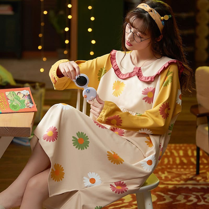 Long-sleeved Cartoon Printed Night Dress