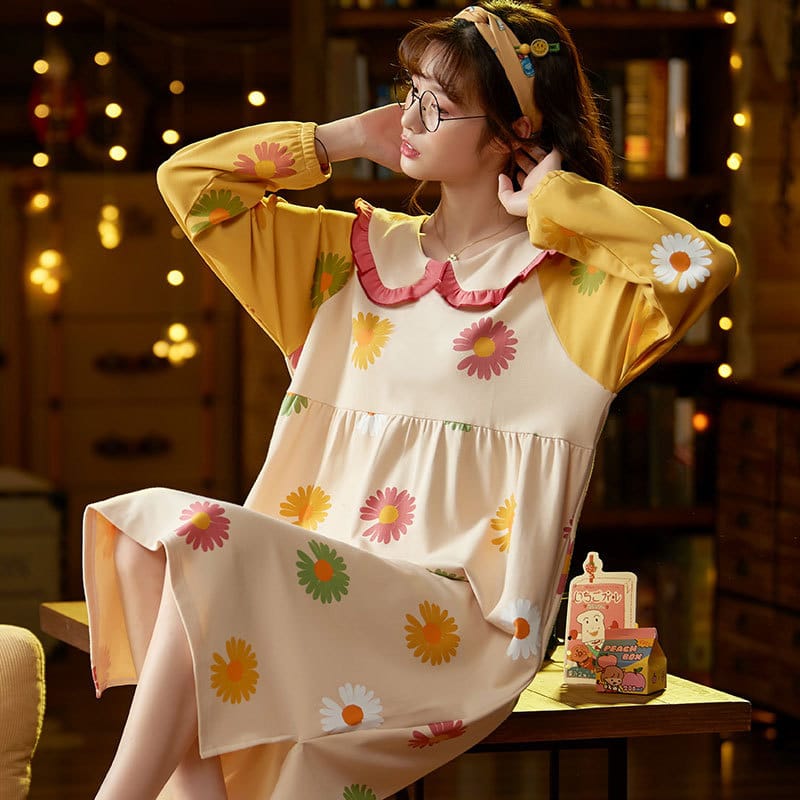 Long-sleeved Cartoon Printed Night Dress