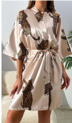 Luxury Cartoon Print Bathrobe Smooth Soft Half Sleeve Nightgowns