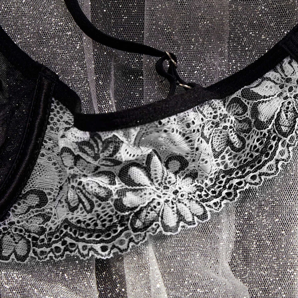 New Color Blocking Fashionable Floral Embroidery Lingerie Two-Piece Set