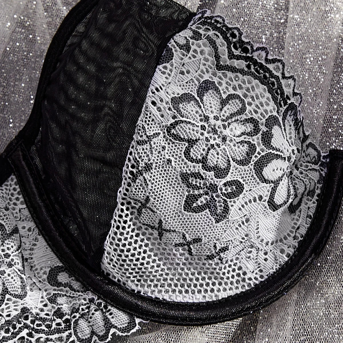 New Color Blocking Fashionable Floral Embroidery Lingerie Two-Piece Set
