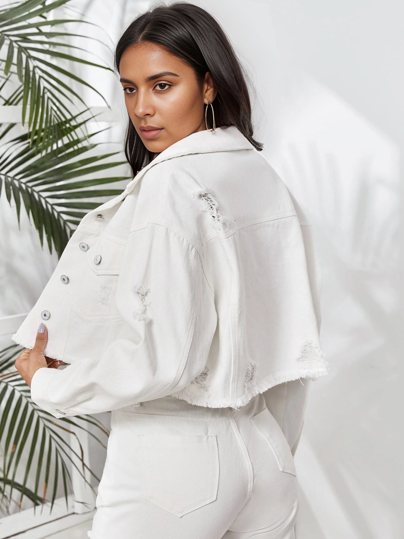 MADDEN KNIT RIPPED SLEEVE DENIM JACKET - WHITE