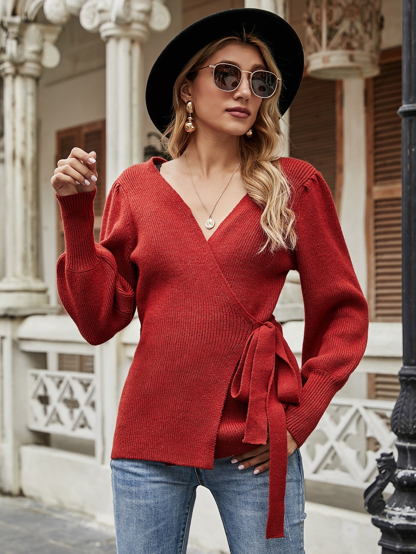 LEONORA Bishop Sleeve Knit Top - Red
