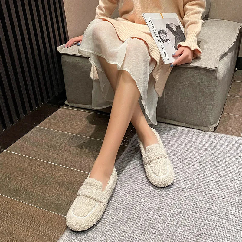 Plus Size 34-43 Wool Shoes Warm Cotton Loafers Femmes Lambswool Moccasins Slip On Round Toe Sheep Fur Flats