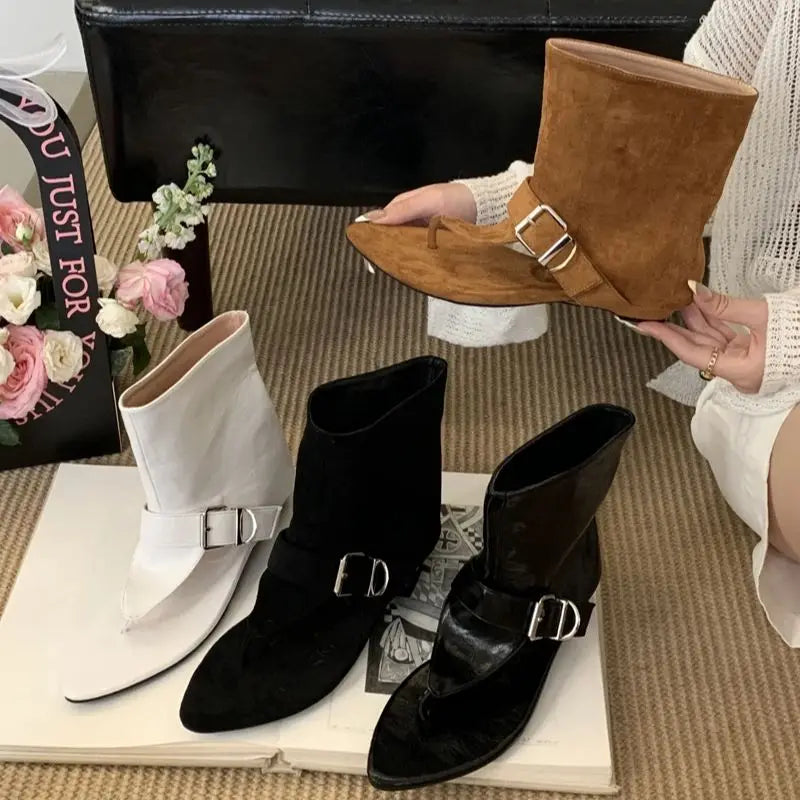 White Sandals Woman Thong Low Heels Ankle Boots Shoes Punk Black Sandals Brown Flip Flops Sandales Femmes 2025
