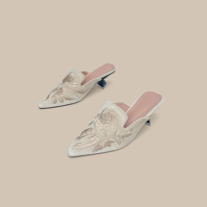 Embroidery Velour Shoes Woman Strange Heel Slippers Design Mules Femme Pointed Toe Wedges Tacones Slides Slip On Pantuflas Mujer