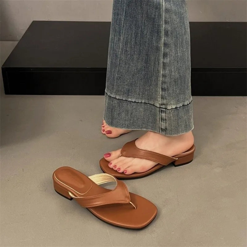 Thin Low Heels Slippers Round Clip Toe Beach Casual Sandals Flip Flops Shoes Zapatos De Mujer
