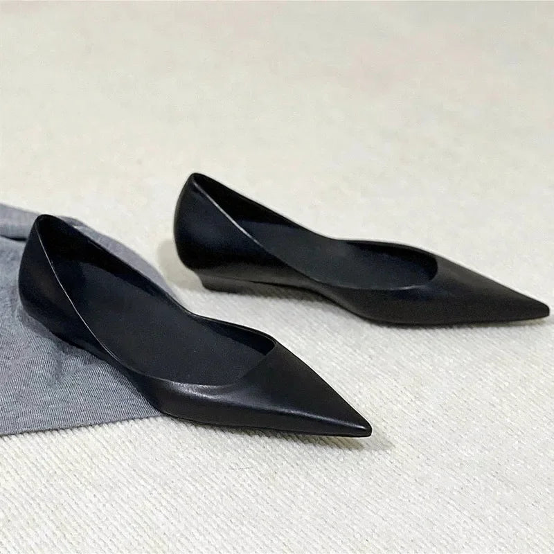 Pointed Toe Leather Flat Shoes Tapered Low Heel Pumps Black Shallow Mouth Design Comfort Casual Office Shoe