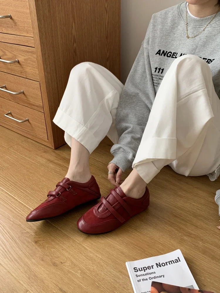 Red Coffee Brand Flat Shoes Round Toe Sneakers Soft Flat Heel Casual Outdoor Single Shoes