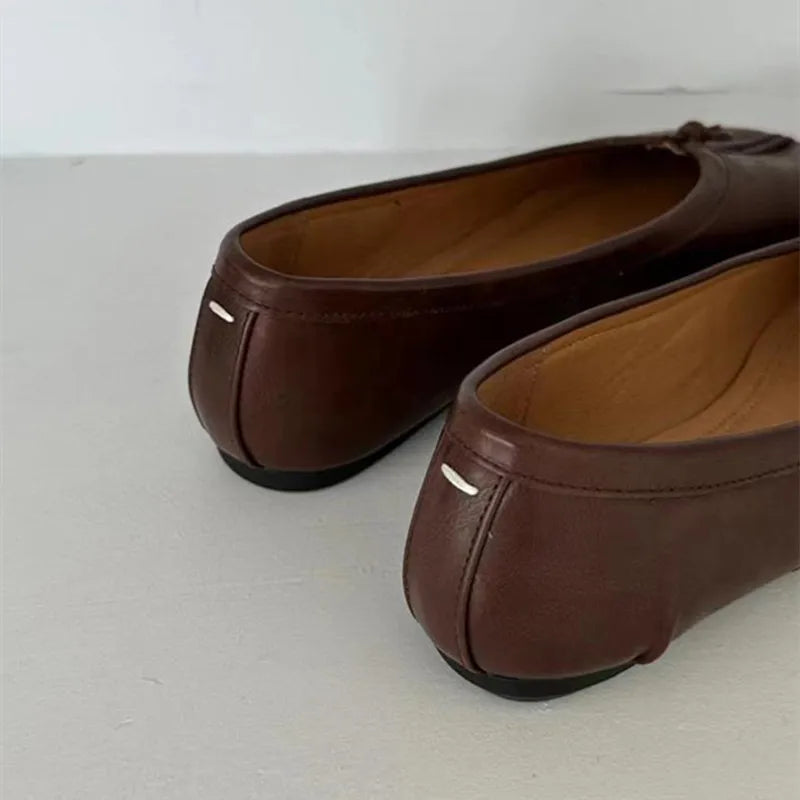 Split Toe Ballet Flats Tabi Shoes Casual Slip-on Loafers Pleated Leather Espadrilles Zapatillas Mujer