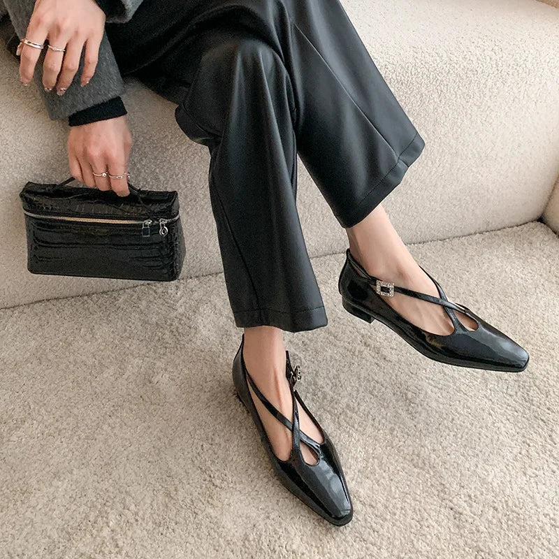 Retro Round Toe Cross Water Diamond With Casual Coarse Heel Mary Jane Shoes French Single Shoes