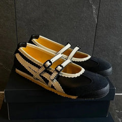 Vintage Round Toe Shallow Mouth Velcro Sports Flat Ballet Shoes Mary Jane Shoes German Training Shoes