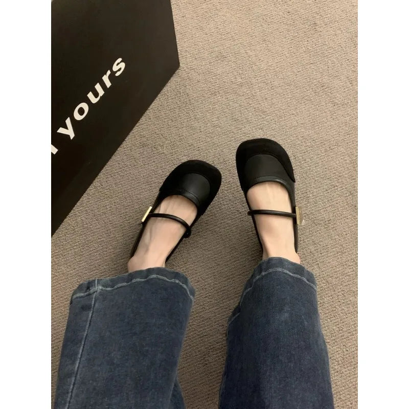 Leather Shallow Soft Sole Casual Mary Jane Shoes French Metal Buckle Flat Shoes