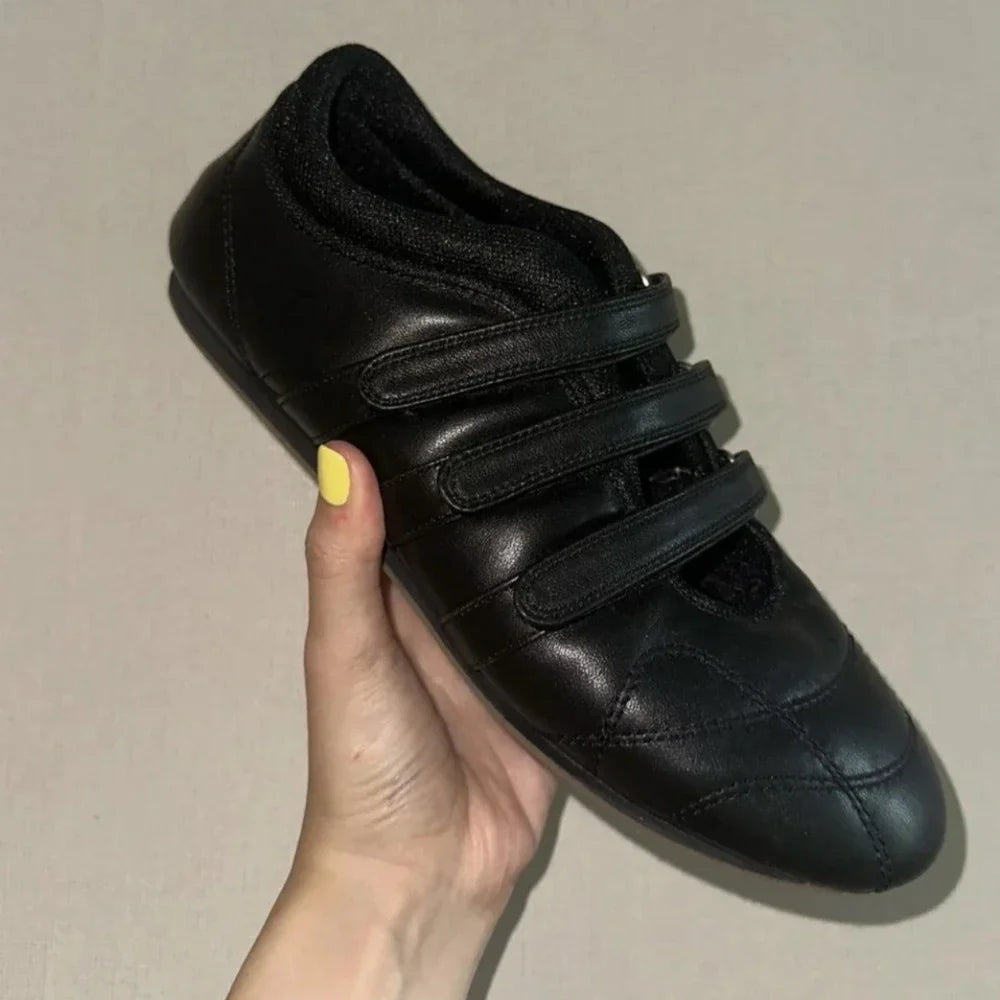 Shoes Soft Sole Comfortable Hollow White Shoes with Velcro Lightweight Mary Jane Flats Comfortable Loafers Shoes Fashion