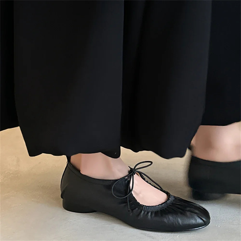 Retro Genuine Leather Pumps Low Round Heels Party Woman Round Toe Lace Up Pumps
