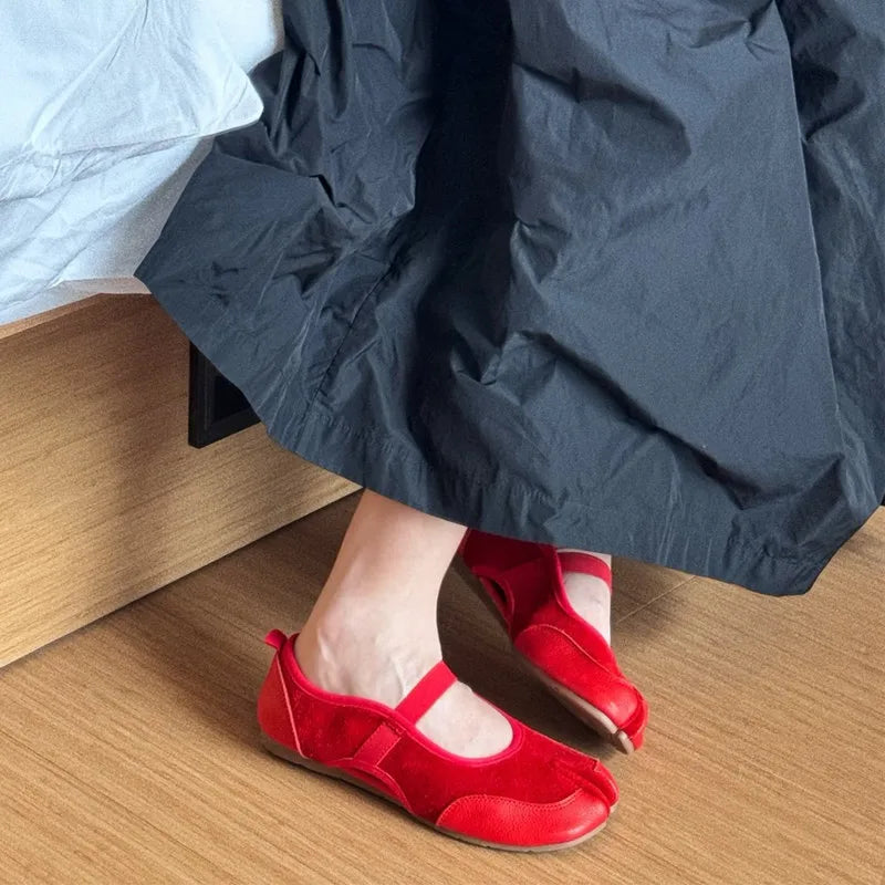 Split toe Faux suede Patchwork Tabi Ballet Flats Mary Janes Walking Loafers Casual Girls Dance Shoes