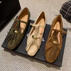 Metal Decoration Tassel Design Flats Comfortable Faux Suede Soft Sole Loafers Retro T Strap Buckle Mary Jane Shoes