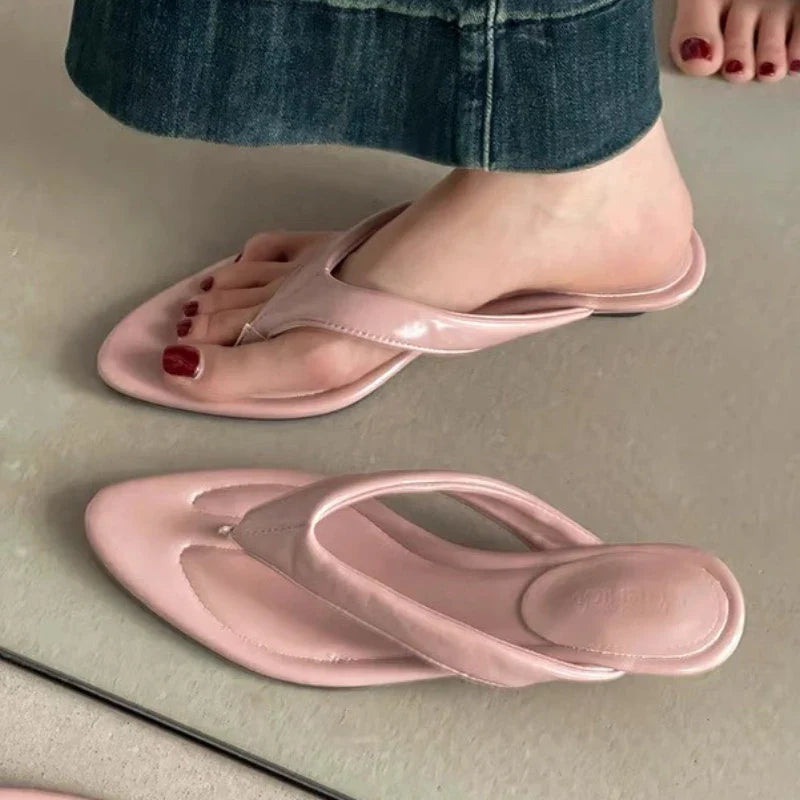 Flip Flops Pointed Toe Slippers Beach Shoes High Heels Shoes Clip Toe Casual Slides Mujer