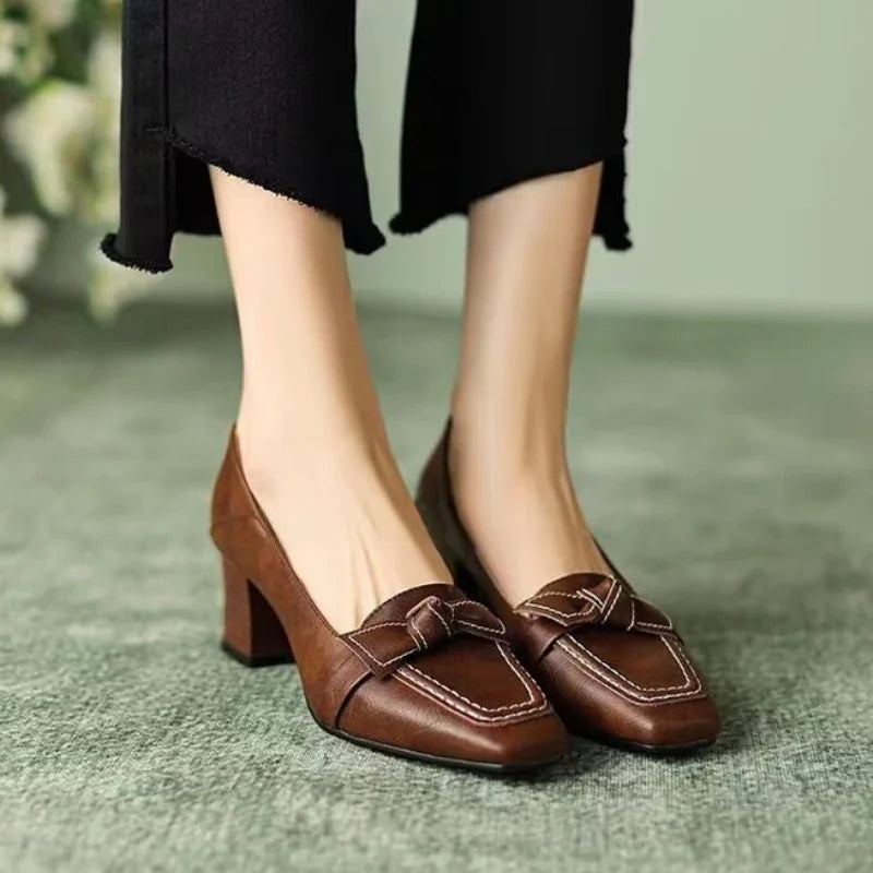 retro square toe high heels and butterfly decorative office girl mid-heeled shoes