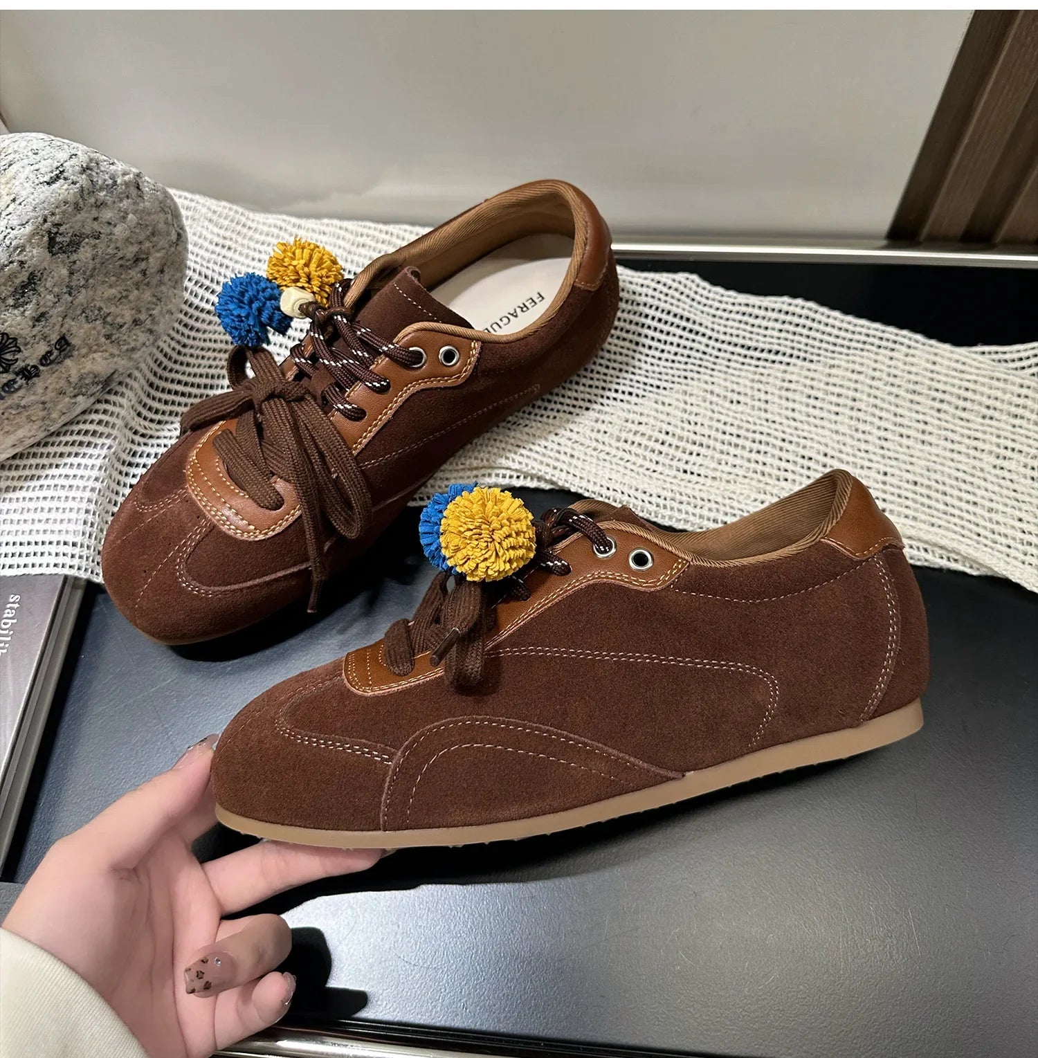 Retro Sporty Thick Bottom Breathable Heightening Shoes Vintage Dequn Round Toe Low Heel Comfortable All Season Shoe