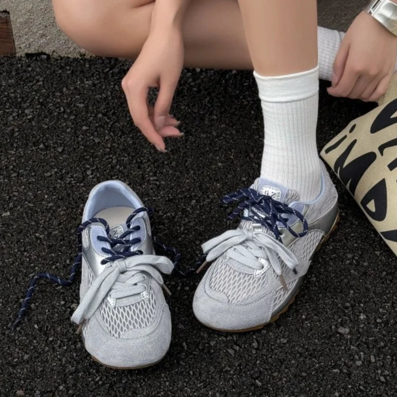 Outdoor Running Shoes Comfortable Lace Up Sneakers Casual Flats Soft Flat Sneakers Shoes