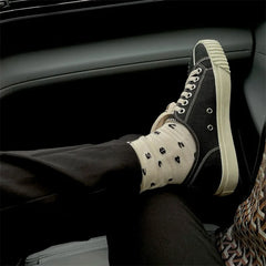 Canvas Tabi Sneakers Split Toe Flats Low Top Tabi Shoes Pig Hoof Shoes Loafers Zapatos De Mujer