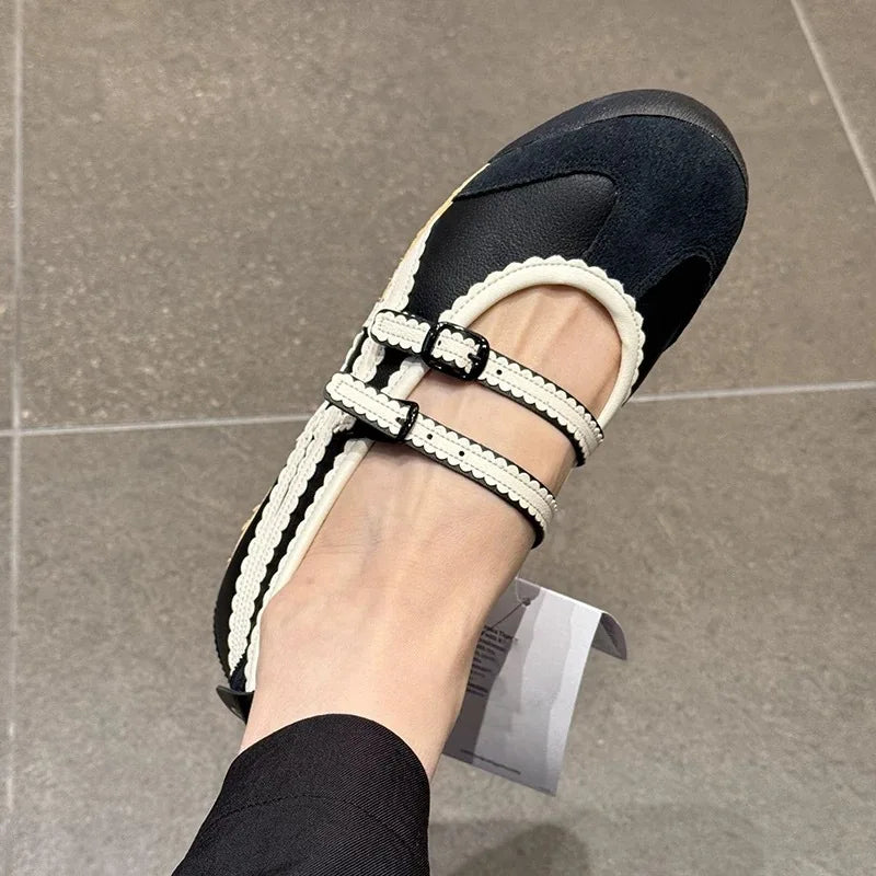 Vintage Round Toe Shallow Mouth Velcro Sports Flat Ballet Shoes Mary Jane Shoes German Training Shoes