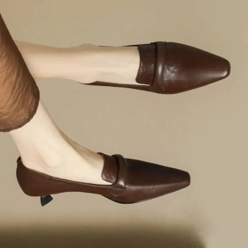 French retro temperament low-heeled shoes leather pointed high heels small leather shoes large size 43