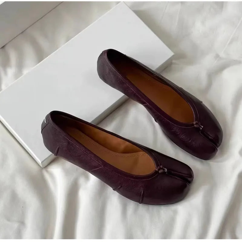 Split Toe Ballet Flats Tabi Shoes Casual Slip-on Loafers Pleated Leather Espadrilles Zapatillas Mujer