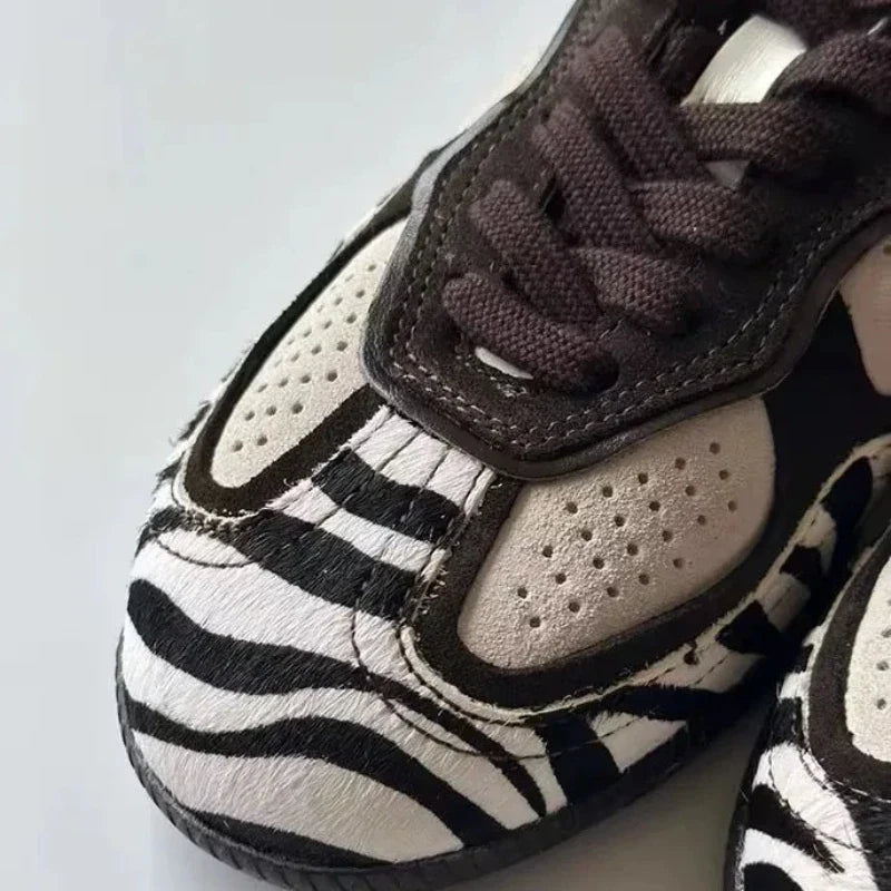 Zebra Stripes Flats Sports Shoes Leather Patchwork Breathable Sneakers Casual Lace Up Comfort Running Shoe