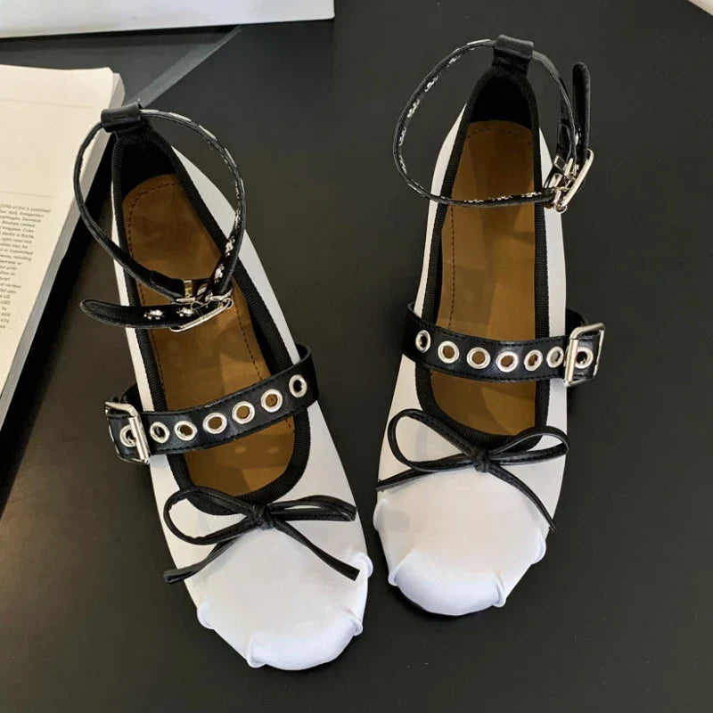 Rivet Ballerina Shoes Flat Mules Shoes Fashions Round Toe Skeleton Ballet Shoes Casual Metal Decoration Mary Jane Pumps